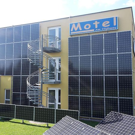 Motel Am Highway Althengstett Exterior foto